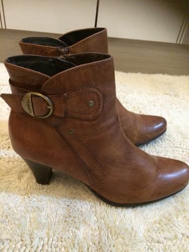 botas de cuero mujer